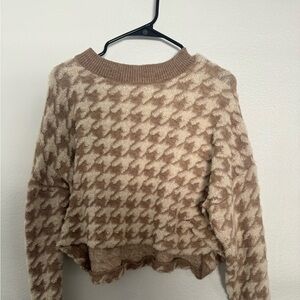 Max Studio Cropped Sweater